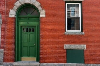 Building Photo - 63 Frankfort St