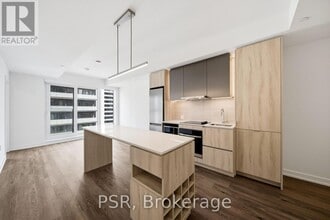 Building Photo - 70 Ordnance St