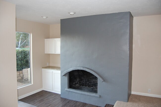 Building Photo - 1911 Estrella De Mar Ct