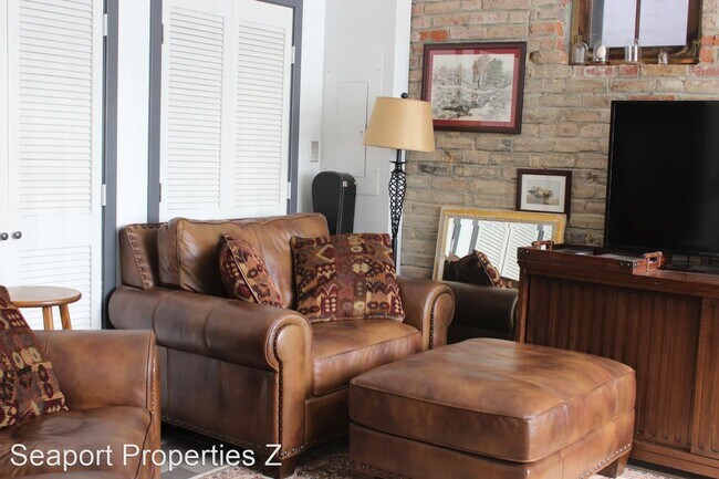 Building Photo - 1 br, 1 bath House - 206A S. Patrick Street