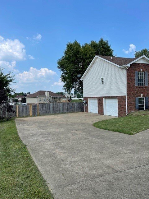 Foto del edificio - 2571 Emerald Ct