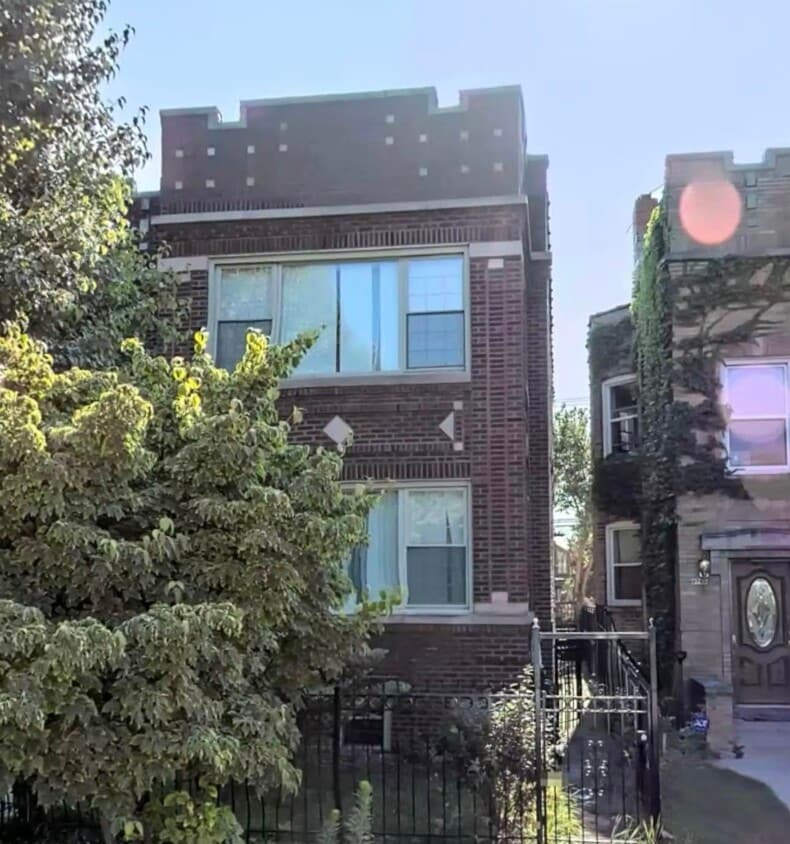 Primary Photo - 6733 N Artesian Ave