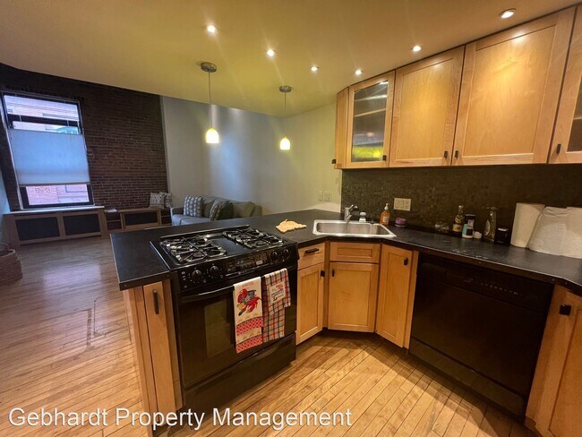 Foto del edificio - 1 br, 1 bath House - 99 Silver St Unit 3-2