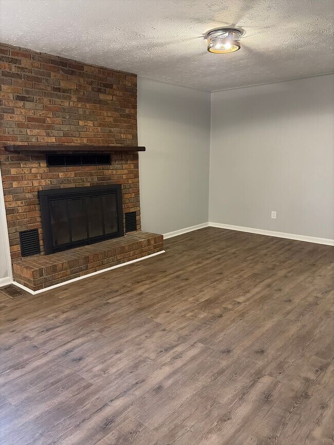 Foto del edificio - Renovated Ranch Home