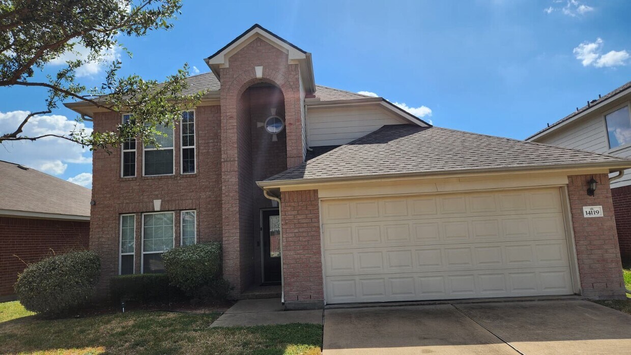 Foto principal - 14119 Fox Creek Park Dr