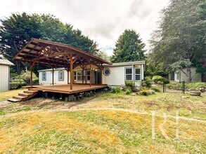Building Photo - 3285 NE McWilliams Rd