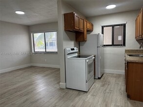 Building Photo - 1330 W 29th St