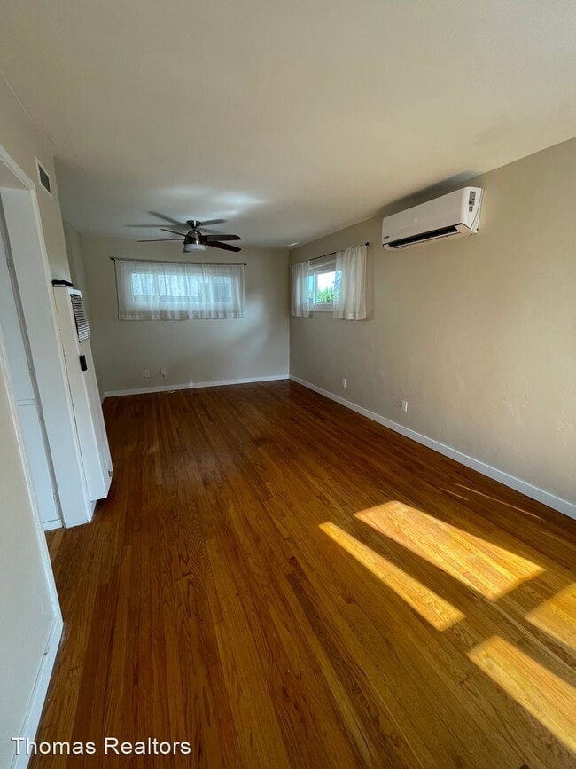 Building Photo - 1 br, 1 bath House - 6746 Mohawk St