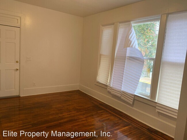 Building Photo - 2 br, 1 bath House - 501 W. King St., Apt. 1R