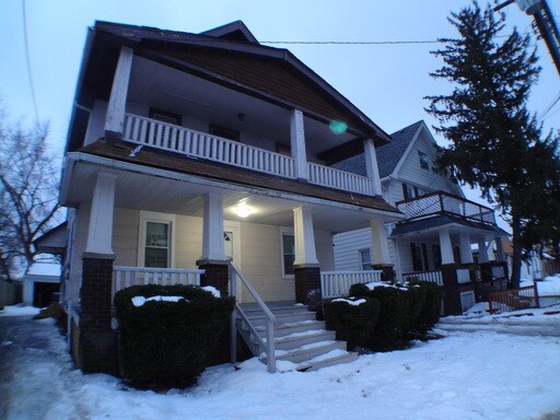 Building Photo - 13105 Carrington Ave