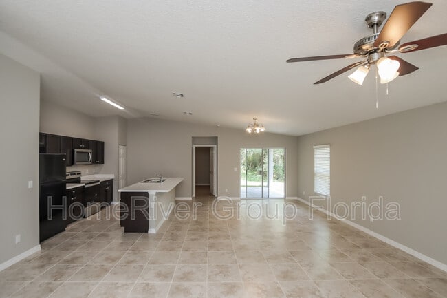 Foto del edificio - 505 White Cap Ct NW