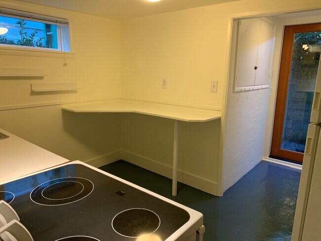 Foto del edificio - 4750 46th Ave NE