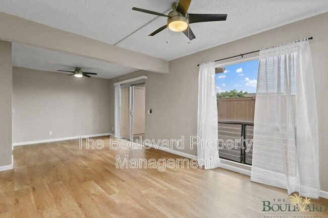 Building Photo - 98-1379-1379 Koaheahe Pl