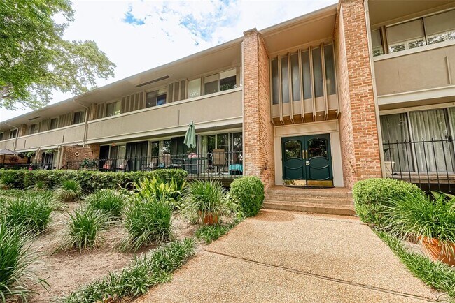 Foto del edificio - 642 S Ripple Creek Dr