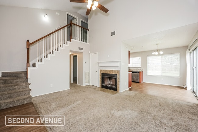 Building Photo - 6738 Silver Sage Dr