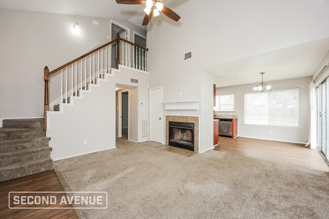 Foto del edificio - 6738 Silver Sage Dr