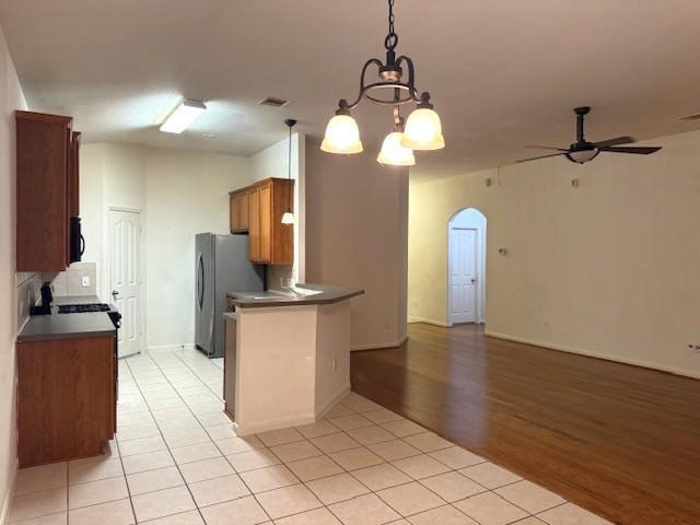 Foto del edificio - 6439 Applewood Forest Dr
