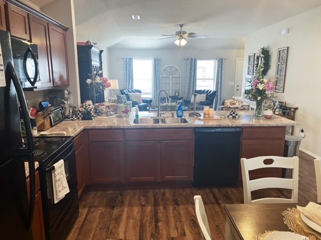 Fabulous open living/kitchen - great for entertaining! - 1292 S Kingfisher Ln