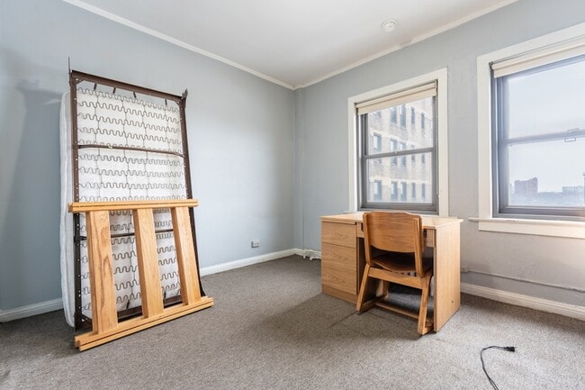 Foto del edificio - 5540 S Hyde Park Blvd