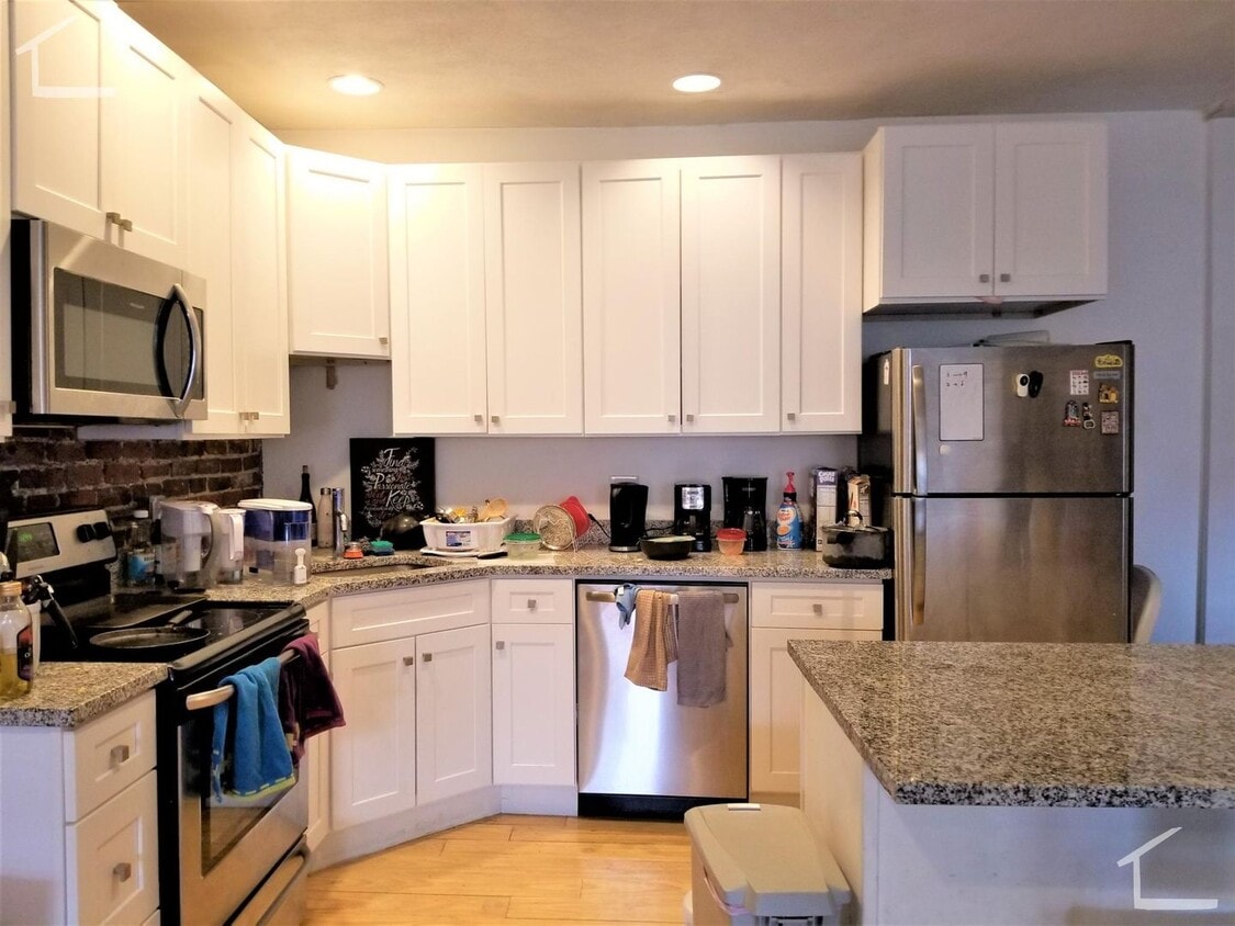 Photo - 610 Columbus Ave