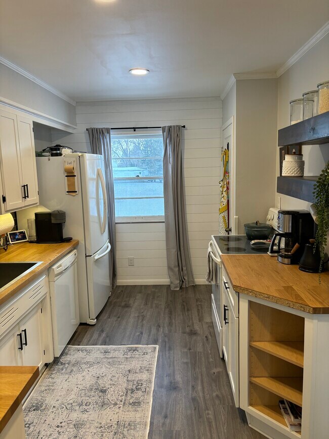 Foto del edificio - 923 14th St NE