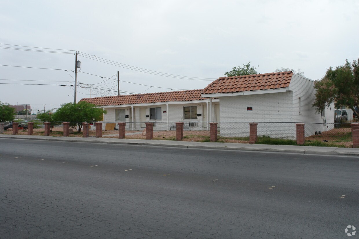 Foto del edificio - 1119 D St