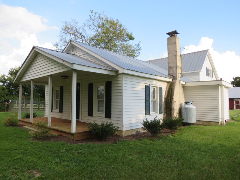 Foto principal - 428 Youngs Rd