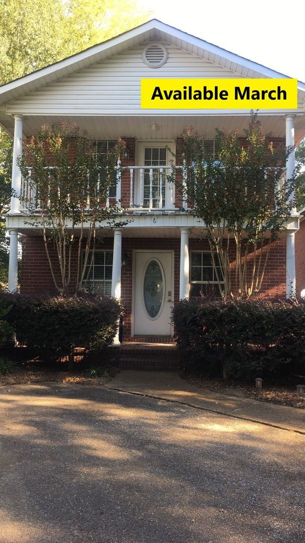 Building Photo - 101 Hathorn Rd