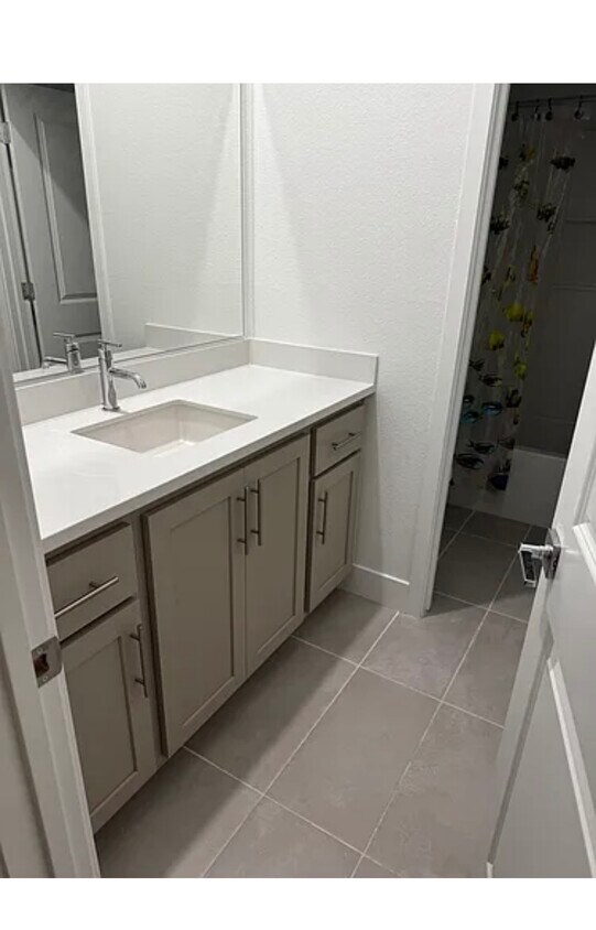 Foto del edificio - 8107 Lamplight Dr