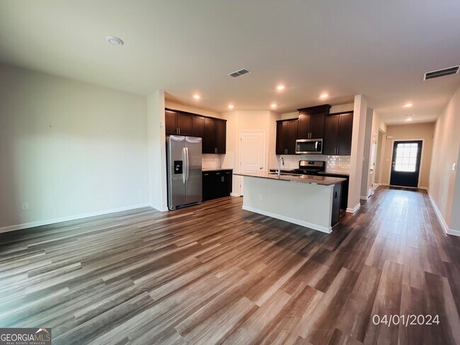 Foto del edificio - 242 Warbler Wy