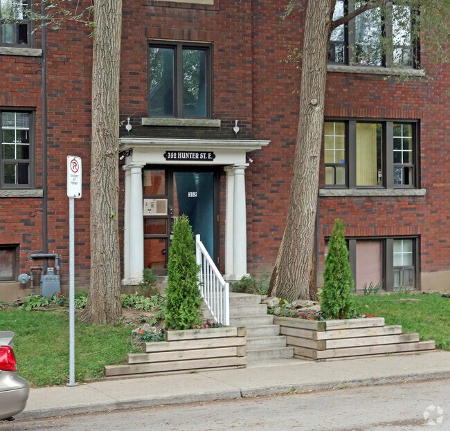 Building Photo - 352-356 Hunter St E