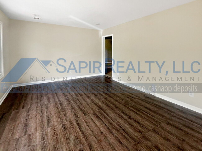Foto del edificio - 2460 Baxter Rd SW