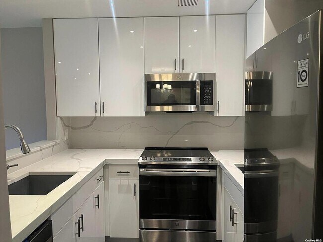Foto del edificio - 745 Chestnut St