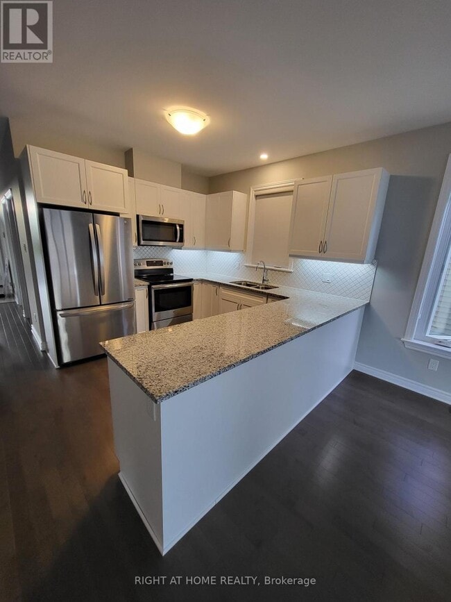 Building Photo - 182 Boxcar Cres