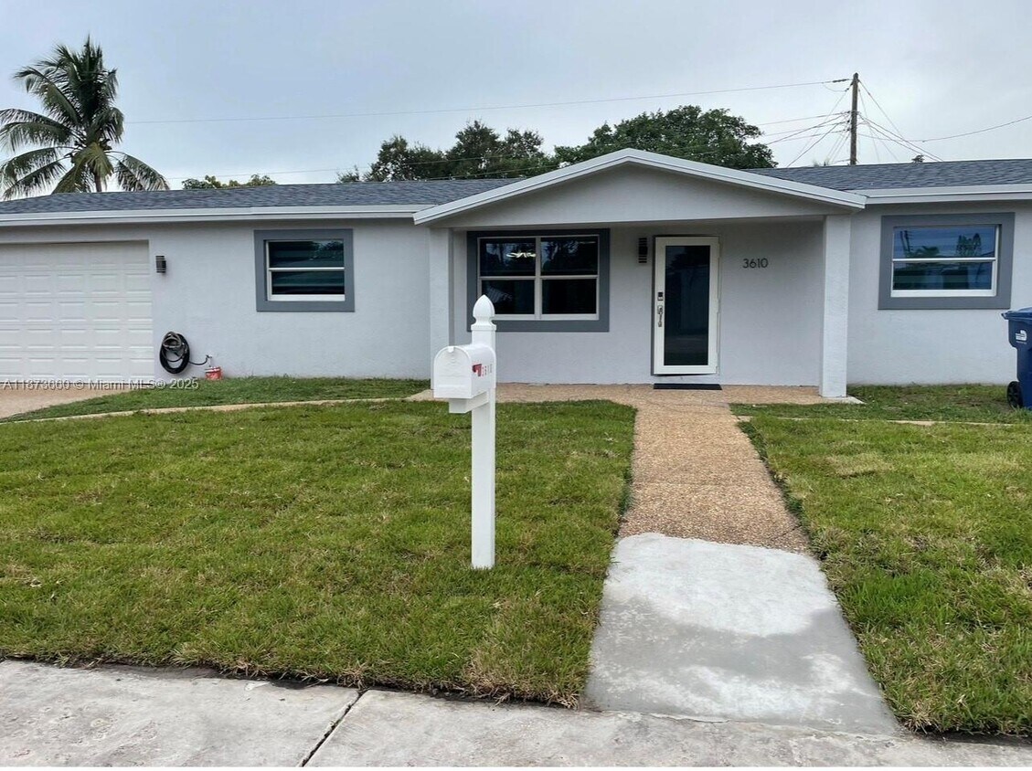 Foto principal - 3610 NW 211th St