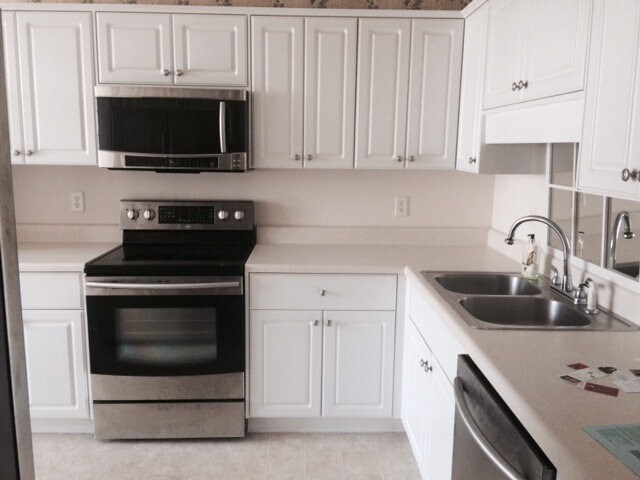 Building Photo - 321 Vanderbilt Dr