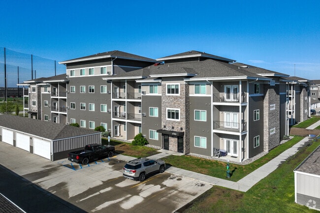Building Photo - Timber Creek Apartment Homes