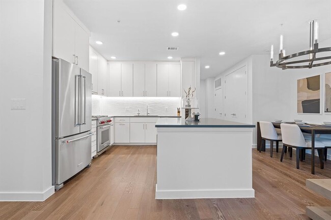 Foto del edificio - 900 S 1st St