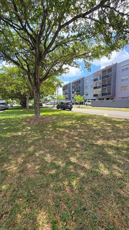Foto del edificio - 13685 NE 10th Ave