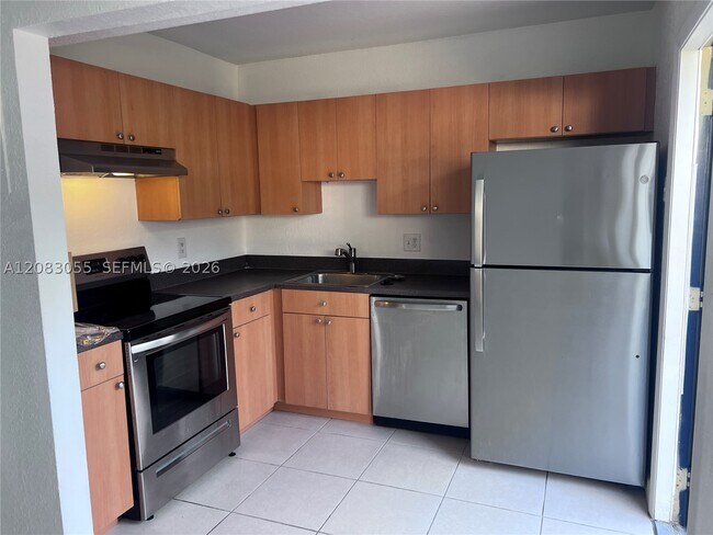 Foto del edificio - 4651 NW 9th Dr