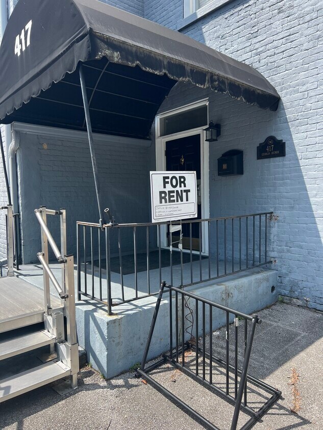 Outside the front door - 417 Georgia Ave