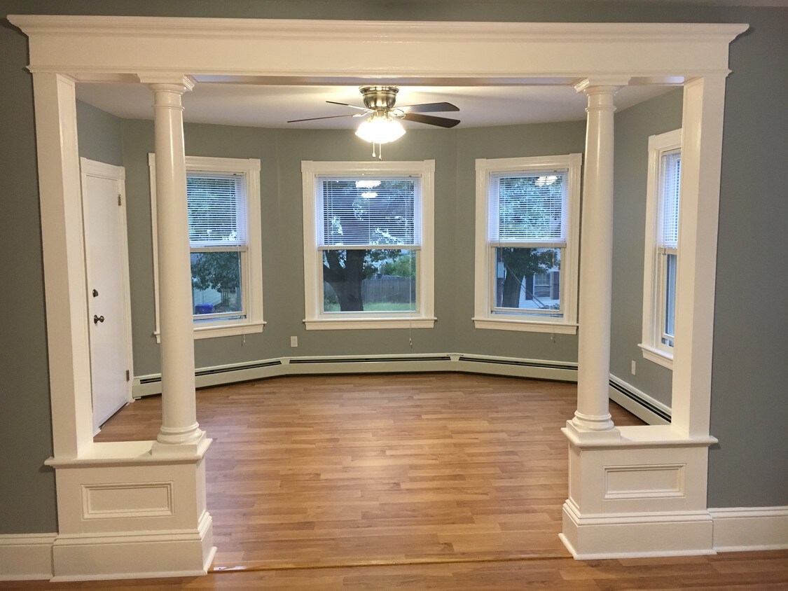 Double living room - 160 Slater Park Ave