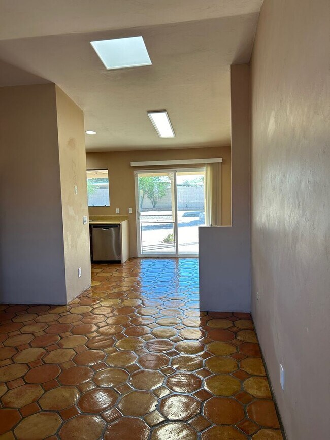 Foto del edificio - 2 Bedrooms PLUS Den NW Tucson