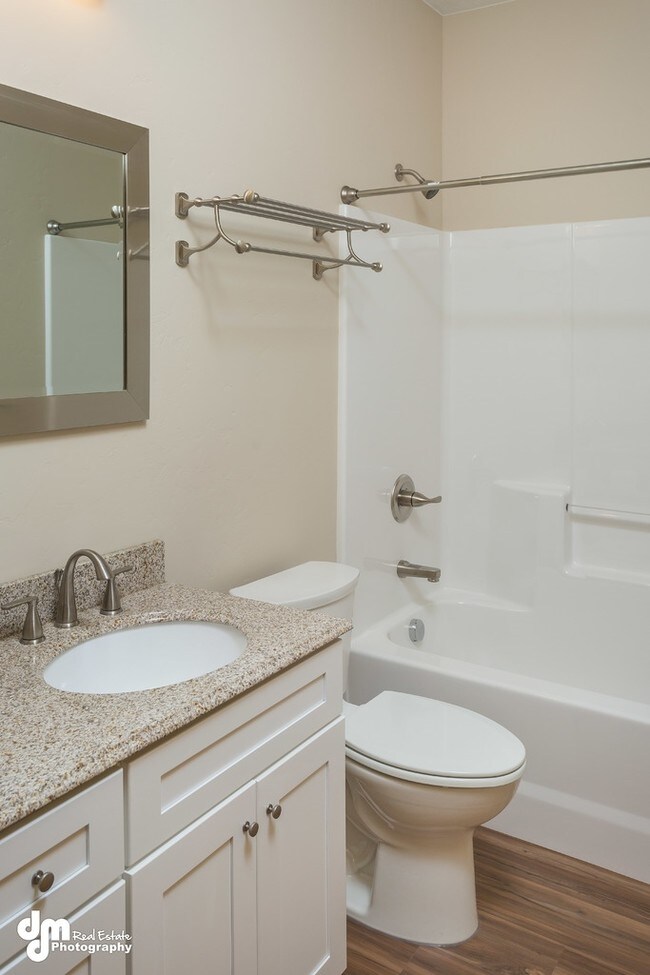 Building Photo - 13698 W Airigin Dr