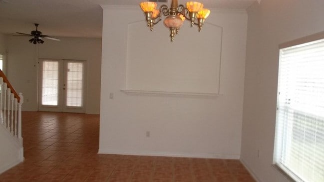 Building Photo - 5833 Lake Champlain Dr