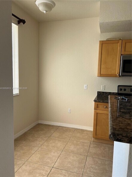 Building Photo - 11010 Legacy Dr