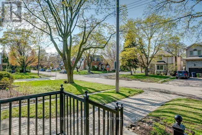 Building Photo - 29 Winston Grove