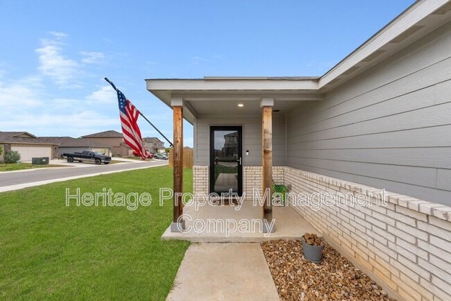Building Photo - 544 Havarti Wy