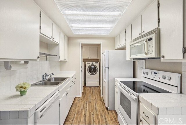 Foto del edificio - 801 Yankee Point Way