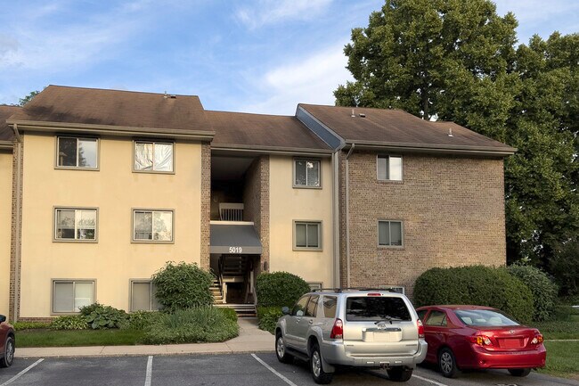 Foto del edificio - 5019 Green Mountain Cir